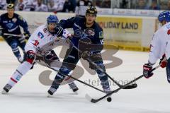 DEL - Eishockey - ERC Ingolstadt - Adler Mannheim - Saison 2015/2016 - John Laliberte (#15 ERC Ingolstadt) - Foto: Jürgen Meyer