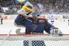 DEL - Eishockey - ERC Ingolstadt - EHC Red Bull München - Saison 2015/2016 - Timo Pielmeier Torwart (#51 ERC Ingolstadt) - Foto: Jürgen Meyer