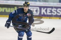 DEL - Eishockey - ERC Ingolstadt - Iserlohn Roosters - Saison 2015/2016 - John Laliberte (#15 ERC Ingolstadt) -  Foto: Meyer Jürgen