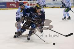 DEL - Eishockey - ERC Ingolstadt - Straubing Tigers - vorne Brian Lebler (ERC 7)