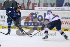 DEL - Eishockey - ERC Ingolstadt - EHC München Red Bull - John Laliberte (ERC 15) links