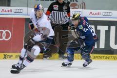 DEL - Eishockey - ERC Ingolstadt - EHC Red Bull München - Alexander Barta (#92 ERC Ingolstadt) - Smaby Matthew (#27 München) - Saison 2015/2016 - Foto: Meyer Jürgen