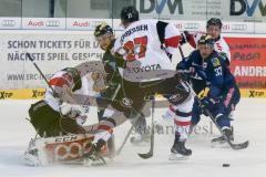 DEL - Eishockey - ERC Ingolstadt - Kölner Haie - Saison 2015/2016 - Gustaf Wesslau Torwart (#29 Köln) - Björn Barta (#33 ERC Ingolstadt) - Pascal Zerressen (#27 Köln) - Foto: Meyer Jürgen