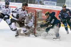 DEL - Eishockey - ERC Ingolstadt - Thomas Sabo Ice Tigers - Saison 2015/2016 - Martin Davidek (#12 ERC Ingolstadt) - Andreas Jenike Torwart (29 Ice Tigers) - Thomas Pielmeier (#50 ERC Ingolstadt) - Foto: Meyer Jürgen