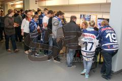 DEL - Eishockey - ERC Ingolstadt - Iserlohn Roosters - Saison 2015/2016 - Verkauf der Sonderzugkarten - Foto: Jürgen Meyer