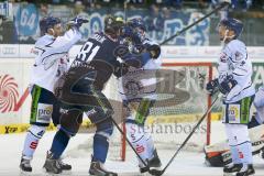 DEL - Eishockey - ERC Ingolstadt - Straubing Tigers - Saison 2015/2016 - Tomas Kubalik (#81 ERC Ingolstadt) - James Connor (#9 Straubing) - Urban Denny (#44 Straubing) - Yeo Dylan (#5 Straubing) - Foto: Jürgen Meyer