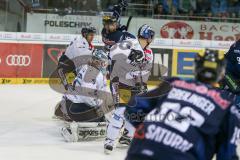 DEL - Eishockey - ERC Ingolstadt - Eisbären Berlin - Saison 2015/2016 - Vehanen Petri Torwart (#31 Berlin) - John Laliberte (#15 ERC Ingolstadt) - Foto: Meyer Jürgen