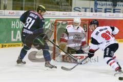 DEL - Eishockey - ERC Ingolstadt - Kölner Haie - Saison 2015/2016 - Tomas Kubalik (#81 ERC Ingolstadt) - Gustaf Wesslau Torwart (#29 Köln) - Jason Williams (Moritz Müller (#91 Köln) - Foto: Meyer Jürgen