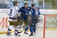 DEL - Eishockey - ERC Ingolstadt - Thomas Sabo Ice Tigers - Saison 2015/2016 - Tomas Kubalik (#81 ERC Ingolstadt) mit dem 1:0 Führungstreffer - Alexander Barta (#92 ERC Ingolstadt) - Jubel -  Foto: Meyer Jürgen