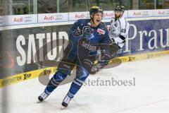 DEL - Eishockey - ERC Ingolstadt - Thomas Sabo Ice Tigers - Saison 2015/2016 - Brian Lebler (#7 ERC Ingolstadt) mit dem 3:0 Führungstreffer - Jubel - Foto: Meyer Jürgen