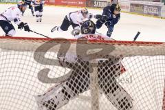 DEL - Eishockey - ERC Ingolstadt - EHC Red Bull München - Brian Lebler (#7 ERC Ingolstadt) - Leggio David (73 München) - Saison 2015/2016 - Foto: Meyer Jürgen