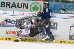 DEL - Eishockey - ERC Ingolstadt - Thomas Sabo Ice Tigers - Saison 2015/2016 - John Laliberte (#15 ERC Ingolstadt) - David Steckel (#39 Ice Tigers) - Foto: Meyer Jürgen