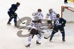 DEL - Eishockey - ERC Ingolstadt - Iserlohn Roosters - Saison 2015/2016 - Brian Lebler (#7 ERC Ingolstadt) - Pickard Chet Torwart (#34 Iserlohn) - John Laliberte (#15 ERC Ingolstadt) - Periard Michel (#6 Iserlohn) - Foto: Meyer Jürgen