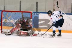 DNL2-Finale - ERC Ingolstadt - Jungpanther - Iserlohn Roosters -  Saison 2015/2016 - Figge Justin Torwart Iserlohn - Maximilian Geiss #41 ERC Ingolstadt - Foto: Meyer Jürgen