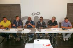 ERC Ingolstadt Pressekonferenz - Kooperation mit ESV Kaufbeuren, EV Regensburg und EHC Bayreuth - vo li  Mike Muller ESV Kaufbeuren - Michael Kreitl Geschäftsf.ESV Kaufbeuren - Jiri Ehrenberger - Martin Wimösterer - Ivo Stellmann-Zidek Geschäftsführer EV 