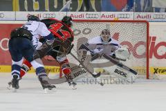 DEL - Eishockey - ERC Ingolstadt - Orli Znojmo - Saison 2015/2016 - Testspiel  - Timo Pielmeier (#51 ERC Ingolstadt) - Foto: Jürgen Meyer