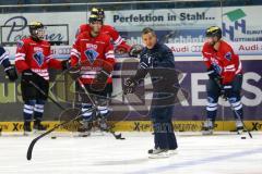 DEL - Eishockey - ERC Ingolstadt - Training - Besuch von Bundestrainer Marco Sturm - Chef-Trainer Emanuel Viveiros
