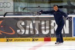 DEL - Eishockey - ERC Ingolstadt - Training - Besuch von Bundestrainer Marco Sturm - Chef-Trainer Emanuel Viveiros