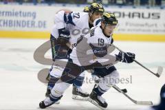 DEL - Eishockey - Eisbären Berlin - ERC Ingolstadt - Saison 2016/2017 - Danny Irmen (#19 ERCI) - Brian Salcido (#22 ERCI) - Foto: Meyer Jürgen