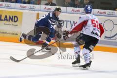 DEL - Eishockey - ERC Ingolstadt - Adler Mannheim - Saison 2016/2017 - Danny Irmen (#19 ERCI) - Bittner Dominik (#52 Mannheim) - Foto: Meyer Jürgen