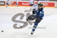 DEL - Eishockey - ERC Ingolstadt - Adler Mannheim - Saison 2016/2017 - Jean-Francois Jacques (#44 ERCI) beim warm machen - Foto: Meyer Jürgen