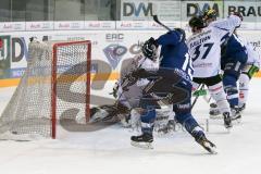 DEL - Eishockey - ERC Ingolstadt - Straubing Tigers - Saison 2016/2017 - Danny Irmen (#19 ERCI) mit dem 1:0 Führungstreffer - Pätzold Dimitri Torwart (#32 Straubing) Jubel - Foto: Meyer Jürgen