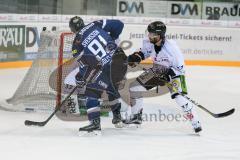 DEL - Eishockey - ERC Ingolstadt - Straubing Tigers - Saison 2016/2017 - Björn Svensson (#91 ERCI)  - Sullivan Sean (#37 Straubing) - Pätzold Dimitri Torwart (#32 Straubing) - Foto: Meyer Jürgen