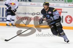 DEL - Eishockey - ERC Ingolstadt - EHC Red Bull München - Saison 2016/2017 - Jean-Francois Jacques (#44 ERCI) -  Foto: Meyer Jürgen