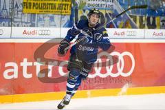 DEL - Eishockey - ERC Ingolstadt - Krefeld Pinguine - Saison 2016/2017 - Brandon Buck (#9 ERCI) mit Gesichtsschutz - Foto: Meyer Jürgen