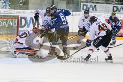 DEL - Eishockey - ERC Ingolstadt - Grizzlys Wolfsburg - Saison 2016/2017 - Brückmann Felix Torwart (#90 Wolfsburg) - #e90# - Dotzler Alexander (#7 Wolfsburg) - Voakes Mark (#49 Wolfsburg) - Foto: Meyer Jürgen