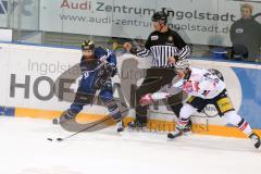 DEL - Eishockey - ERC Ingolstadt - Eisbären Berlin - Saison 2016/2017 - Thomas Pielmeier (#50 ERCI) - Jonas Müller (#18  Berlin) - Foto: Meyer Jürgen