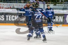 DEL - Eishockey - ERC Ingolstadt - Eisbären Berlin - Saison 2016/2017 - Thomas Pielmeier (#50 ERCI) mit dem 4:0 Führungstreffer - jubel - Brian Salcido (#22 ERCI) - Foto: Meyer Jürgen
