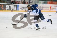 DEL - Eishockey - ERC Ingolstadt - Fischtown Pinguins - Saison 2016/2017 - Thomas Oppenheimer (#8 ERCI) beim warm machen - Foto: Meyer Jürgen