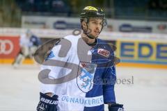 DEL - Eishockey - ERC Ingolstadt - Fischtown Pinguins - Saison 2016/2017 - Fabio Wagner (#5 ERCI) beim warm machen - Foto: Meyer Jürgen