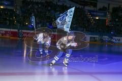 DEL - Eishockey - ERC Ingolstadt - Eisbären Berlin - Saison 2016/2017 - Einlaufkinder vor dem Spiel - Foto: Meyer Jürgen