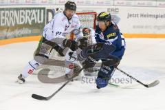 DEL - Eishockey - ERC Ingolstadt - Straubing Tigers - Saison 2016/2017 - Patrick Köppchen (#55 ERCI) wird gefoult - Röthke Rene (#91 Straubing) - Foto: Meyer Jürgen