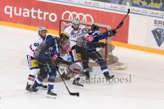 DEL - Eishockey - ERC Ingolstadt - Eisbären Berlin - Saison 2016/2017 - Darryl Boyce (#10 ERCI)  - Darin Olver (#40 Berlin) - Foto: Meyer Jürgen