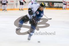 DEL - Eishockey - ERC Ingolstadt - Adler Mannheim - Saison 2016/2017 - Patrick Köppchen (#55 ERCI) beim warm machen - Foto: Meyer Jürgen