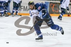 DEL - Eishockey - ERC Ingolstadt - Augsburger Panther - Saison 2016/2017 - Petr Pohl (#33 ERCI) beim warm machen - Foto: Meyer Jürgen