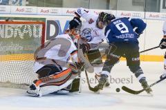 DEL - Eishockey - ERC Ingolstadt - Grizzlys Wolfsburg - Saison 2016/2017 - Brückmann Felix Torwart (#90 Wolfsburg) - #e90# - Dotzler Alexander (#7 Wolfsburg) - Foto: Meyer Jürgen
