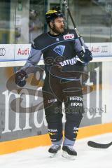 DEL - Eishockey - ERC Ingolstadt - EHC Red Bull München - Saison 2016/2017 - Der 2:2 Ausgleichstreffer von Petr Pohl (#33 ERCI) - Jubel - Foto: Meyer Jürgen