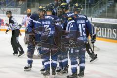 DEL - Eishockey - ERC Ingolstadt - Fischtown Pinguins - Saison 2016/2017 - Thomas Greilinger (#39 ERCI) mit dem 2:2 Ausgleichstreffer - jubel - Jean-Francois Jacques (#44 ERCI) - Jerry Kuhn (Torwart #35 Bremerhaven) - John Laliberte (#15 ERCI) - Patrick M