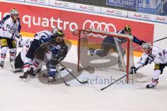 DEL - Eishockey - ERC Ingolstadt - Eisbären Berlin - Saison 2016/2017 - Martin Buchwieser (#16 ERCI) mit einer Torchance - Foto: Meyer Jürgen