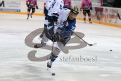 DEL - Eishockey - ERC Ingolstadt - Fischtown Pinguins - Saison 2016/2017 - Brian Salcido (#22 ERCI) beim warm machen  -Foto: Meyer Jürgen