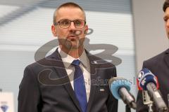 DEL - Eishockey - ERC Ingolstadt - Saison 2016/2017 - Pressekonferenz - Vorstellung neuer Cheftrainer Cheftrainer Tommy Samuelsson (ERC) - Cheftrainer Tommy Samuelsson (ERC)