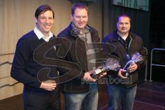 DEL - Eishockey - ERC Ingolstadt - Saison 2016/2017 - Saisonabschlussfeier - Claus Gröbner mit Arthur Majeweski mitte - Foto: Meyer Jürgen