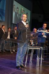 DEL - Eishockey - ERC Ingolstadt - Saison 2016/2017 - Saisonabschlussfeier - John Laliberte (#15 ERCI) hält eine Rede an die Fans - Foto: Meyer Jürgen