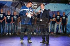 DEL - Eishockey - ERC Ingolstadt - Saison 2016/2017 - Saisoneröffnungsfeier am Donaustrand - Johannes Langer (Stadionsprecher) links und Peppie Heiss - Foto: Meyer Jürgen