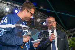 DEL - Eishockey - ERC Ingolstadt - Saison 2016/2017 - Saisoneröffnungsfeier am Donaustrand - Johannes Langer (Stadionsprecher) und Tommy Samuelsson (Cheftrainer ERCI) rechts - Foto: Meyer Jürgen