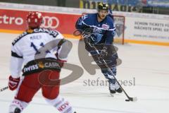 DEL - Eishockey - ERC Ingolstadt - Rapperswil-Jona  Lakers - Testspiel - Saison 2016/2017 - Jean-Francois Jacques (#44 ERCI) - Maier Fabian (#11 Rapperswil-Lakers) - Foto: Meyer Jürgen